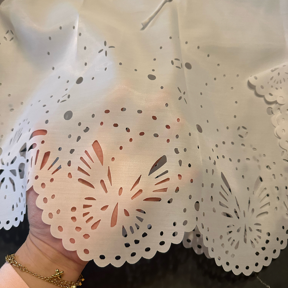 & Other Stories White Eyelet Blouse - Picture 4 of 7